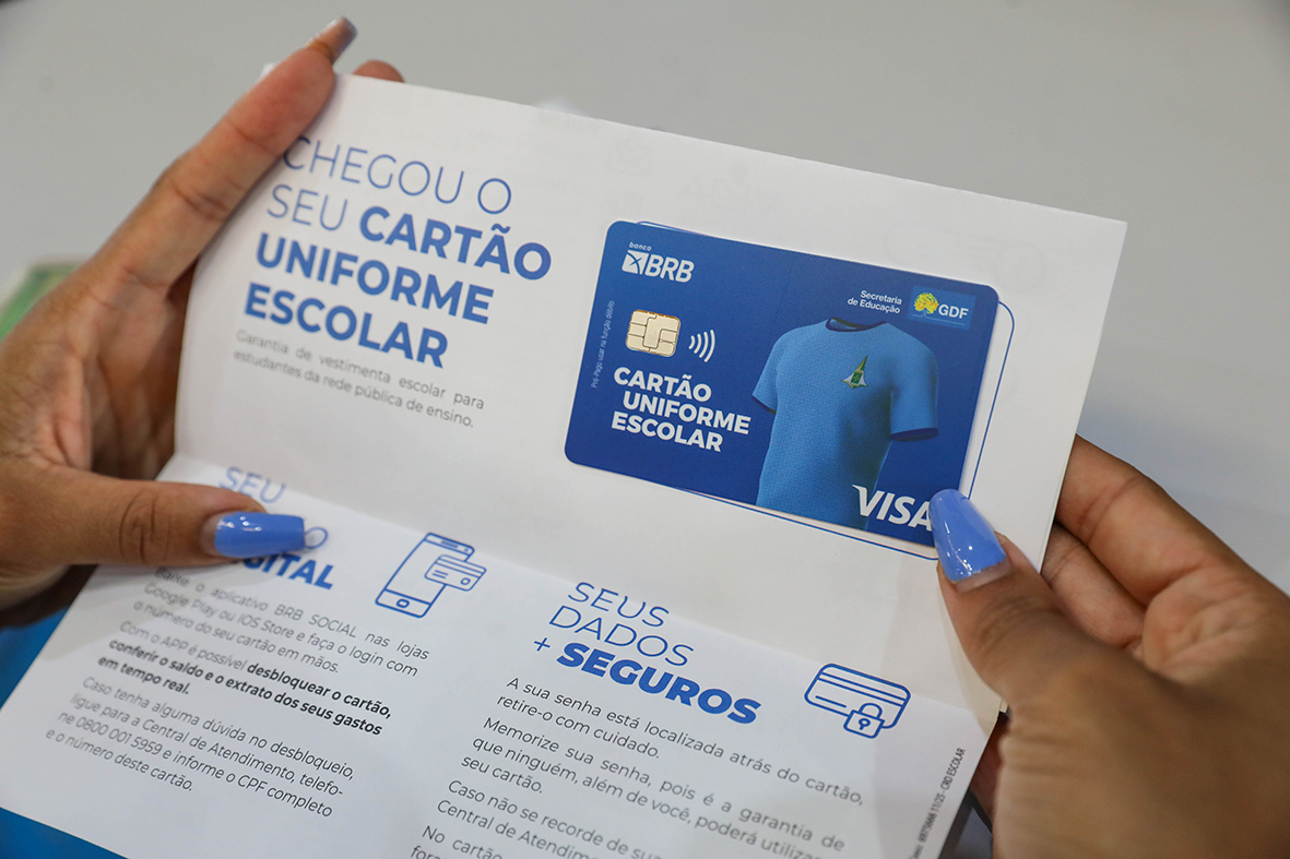 Cartão Uniforme Escolar: Benefício do GDF garante autonomia e agilidade a  estudantes e responsáveis – Atividade News